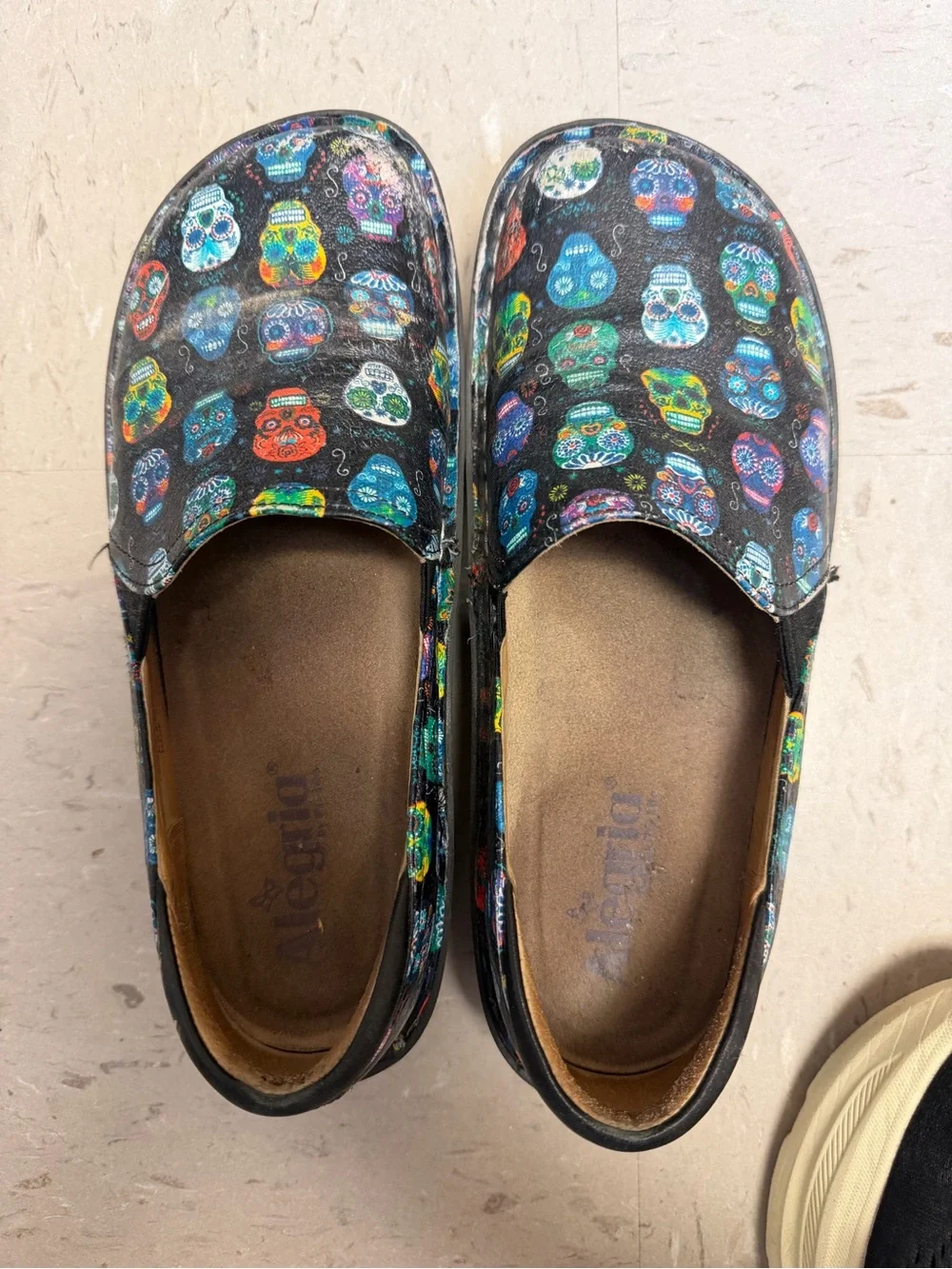 PRELOVED ALEGRIA Slip-On Shoes with Colorful Sugar Skull Print